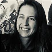 Bac littéraire, Bac+4, je donne des cours de français en ligne pour progresser rapidement.